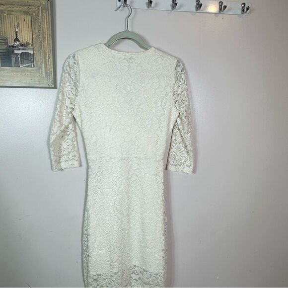 Bebe Cream Ruched Wrap Dress with V-Neck - Picture 5 of 6